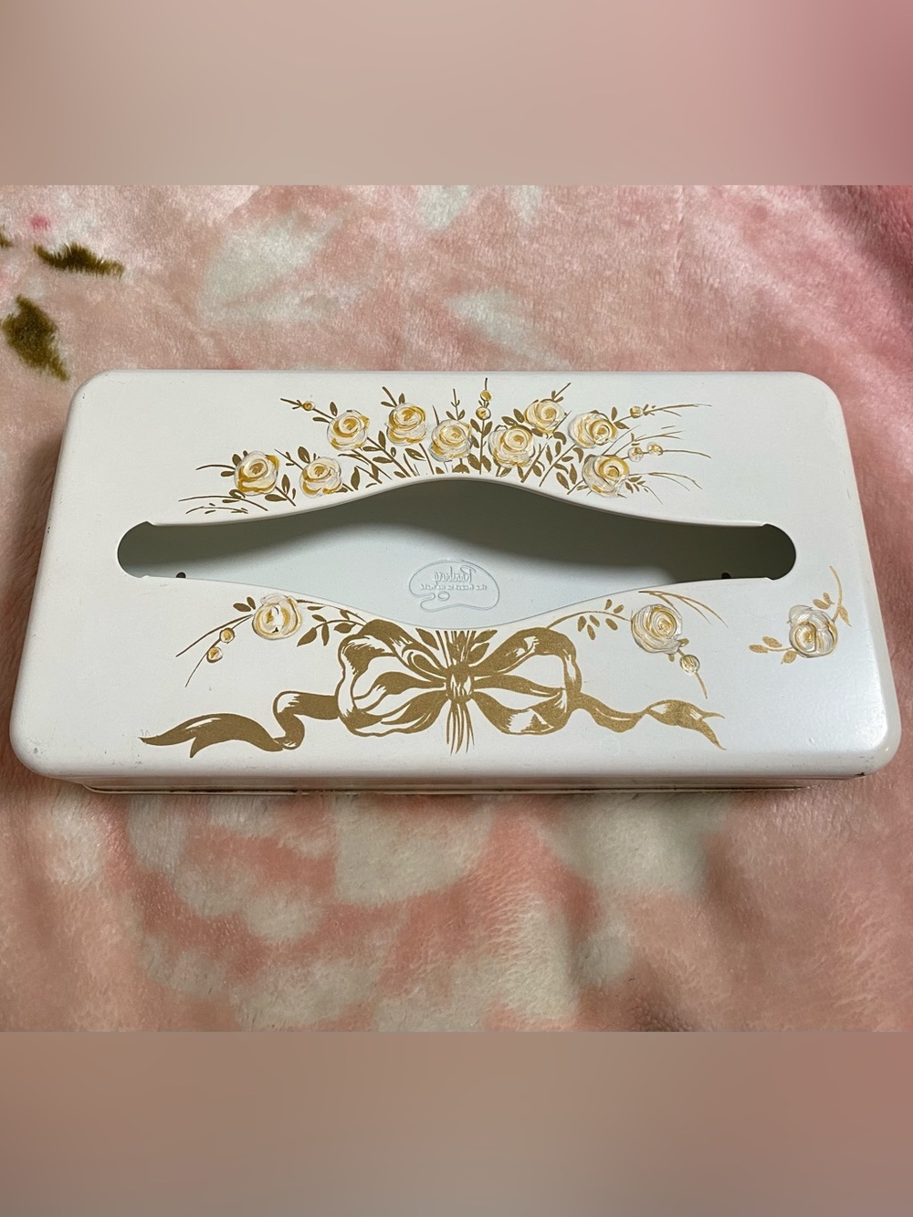 Vintage Decorative White Tissue Box Holder with Gold Floral Bow Design